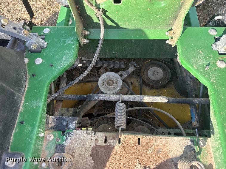 image for item ES5708 John Deere Z425 ZTR lawn mower