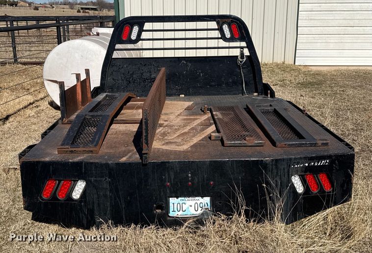 image for item ES5721 Crownline flatbed