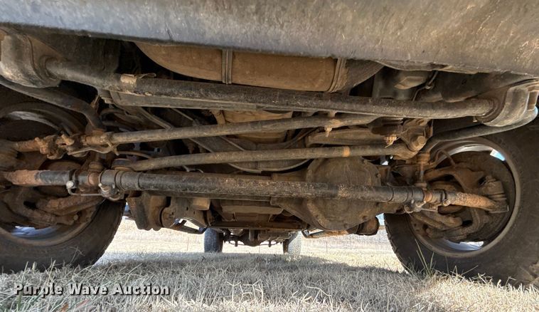 image for item ES5723 2021 Ford F250 Super Duty Crew Cab pickup truck