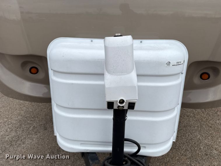 image for item ES5742 2013 Heartland 322RES Sundance camper