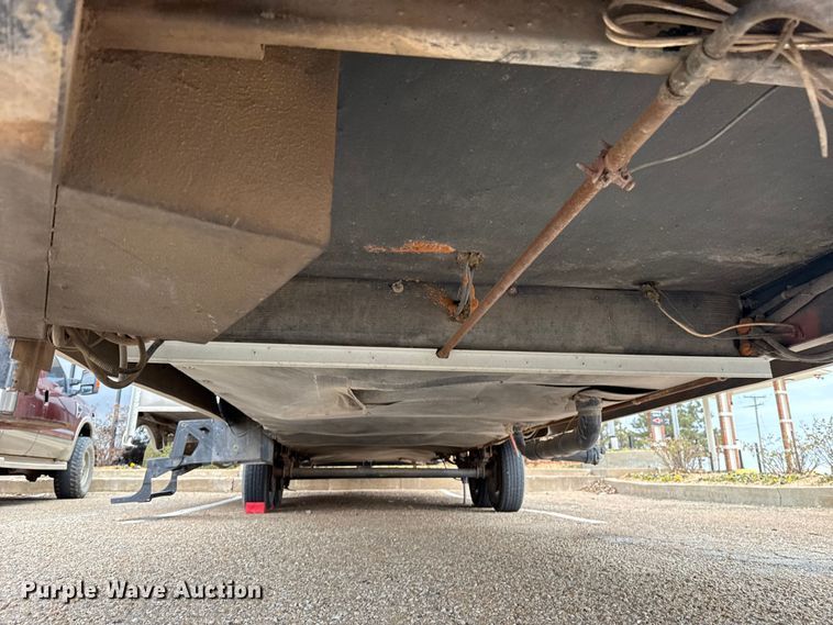 image for item ES5742 2013 Heartland 322RES Sundance camper