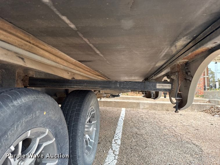 image for item ES5742 2013 Heartland 322RES Sundance camper