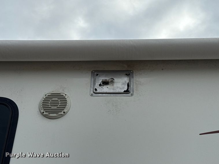 image for item ES5742 2013 Heartland 322RES Sundance camper