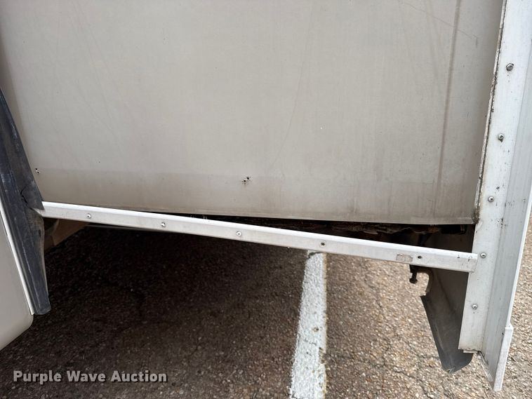 image for item ES5742 2013 Heartland 322RES Sundance camper