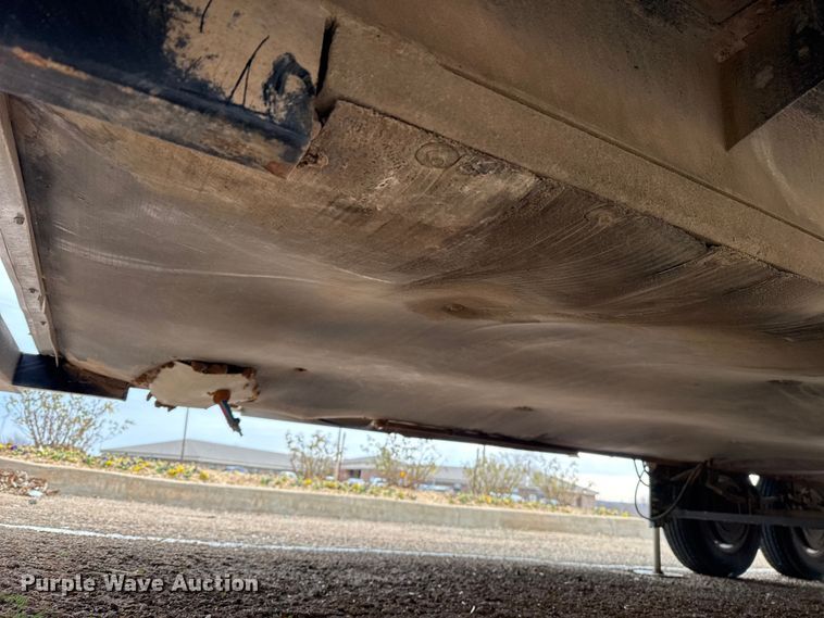 image for item ES5742 2013 Heartland 322RES Sundance camper