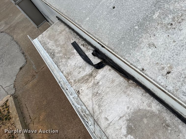 image for item ES5742 2013 Heartland 322RES Sundance camper