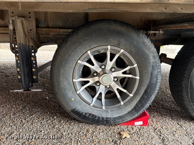 image for item ES5742 2013 Heartland 322RES Sundance camper