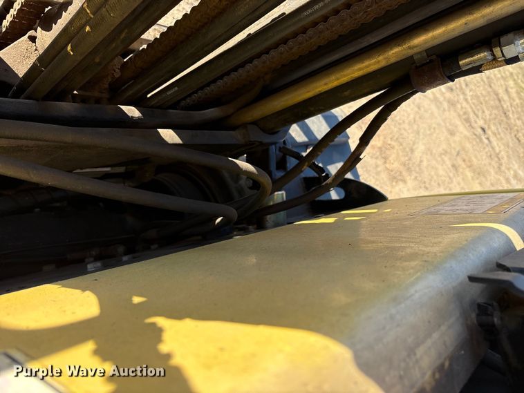 image for item ES8529 2007 Hyster H60PY forklift