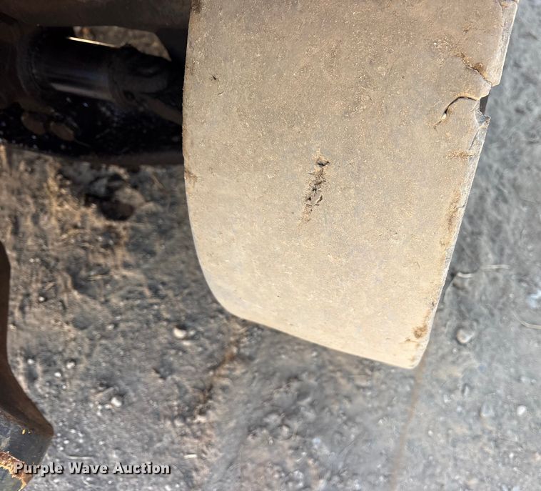 image for item ES8529 2007 Hyster H60PY forklift