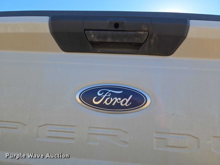 image for item ET1097 Pickup truck bed