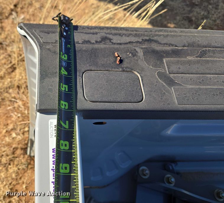 image for item ET1097 Pickup truck bed