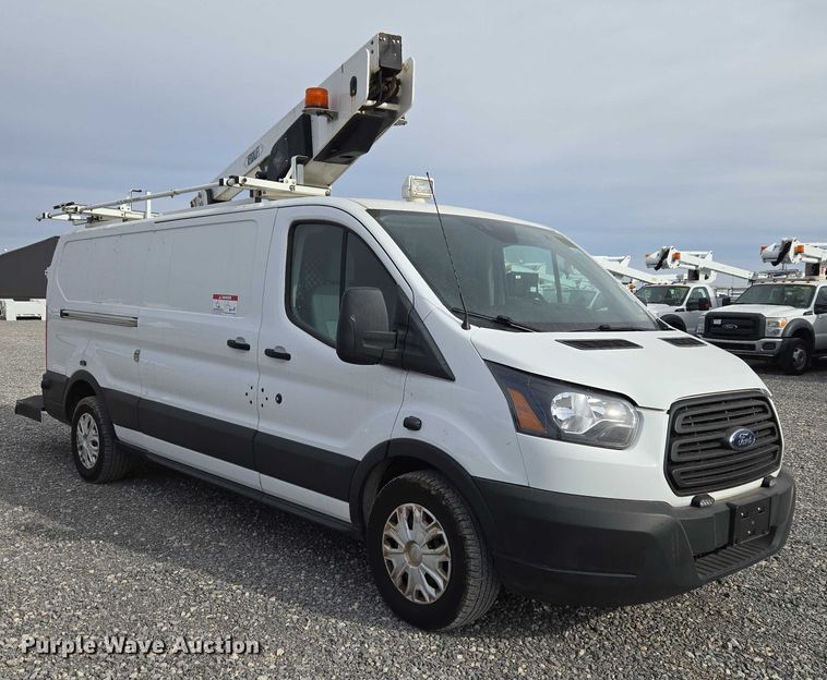 image for item ET1124 2019 Ford Transit 350 van with bucket lift