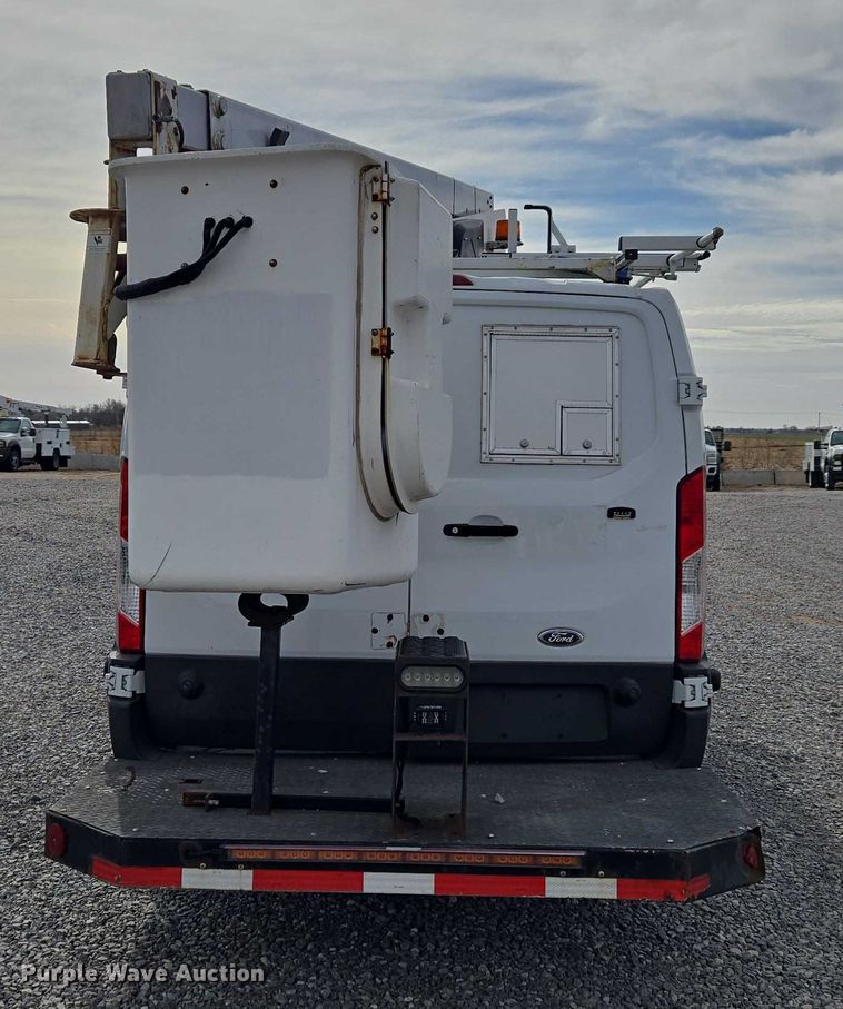 image for item ET1124 2019 Ford Transit 350 van with bucket lift