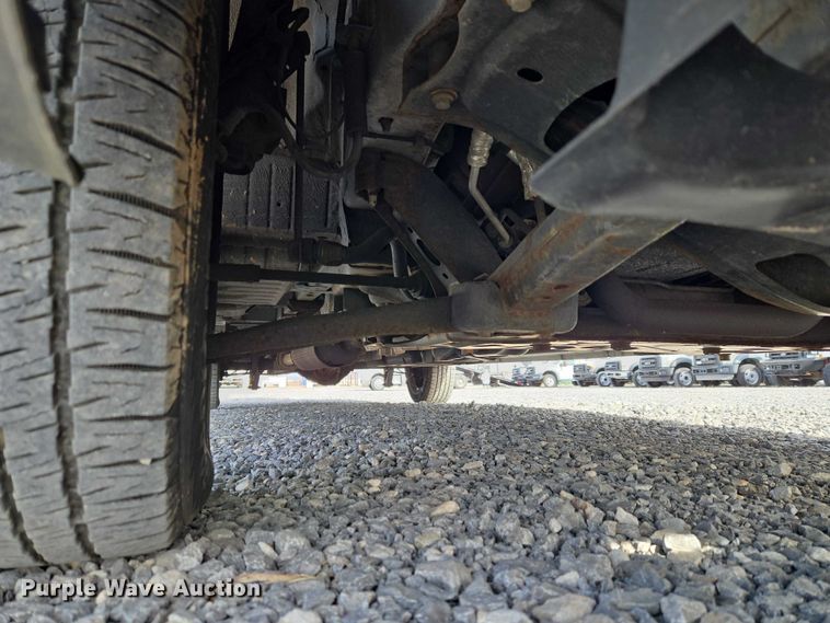 image for item ET1124 2019 Ford Transit 350 van with bucket lift