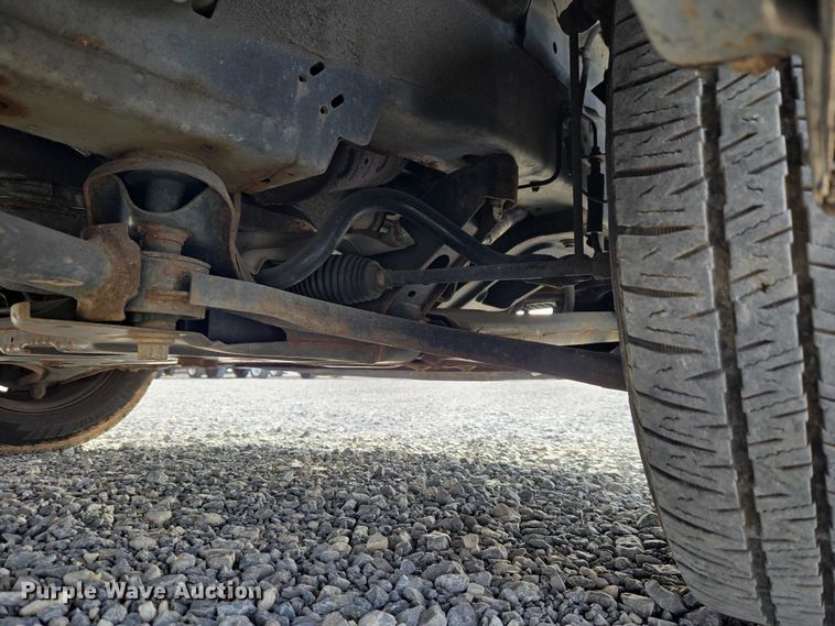 image for item ET1124 2019 Ford Transit 350 van with bucket lift