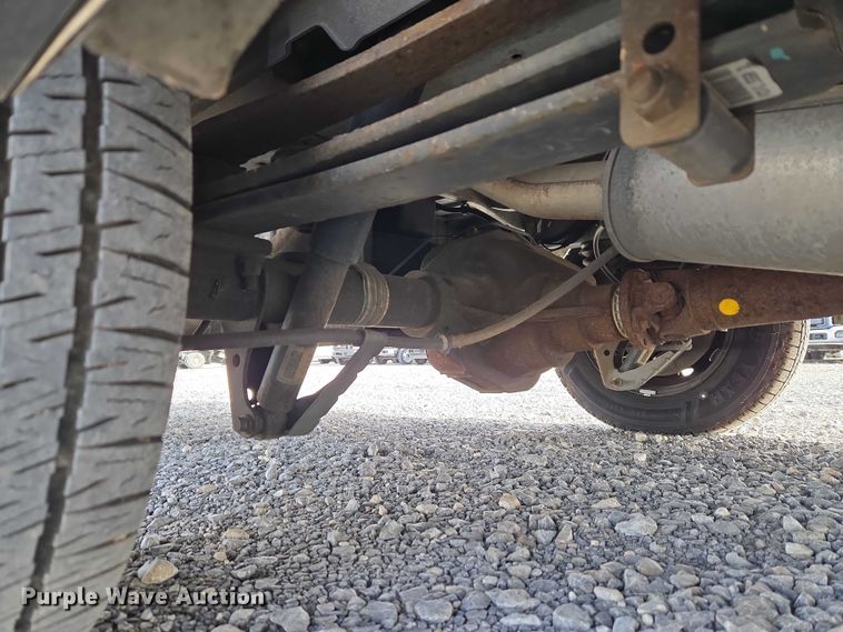 image for item ET1124 2019 Ford Transit 350 van with bucket lift