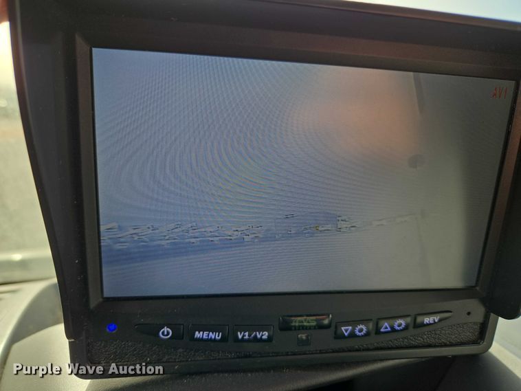 image for item ET1124 2019 Ford Transit 350 van with bucket lift