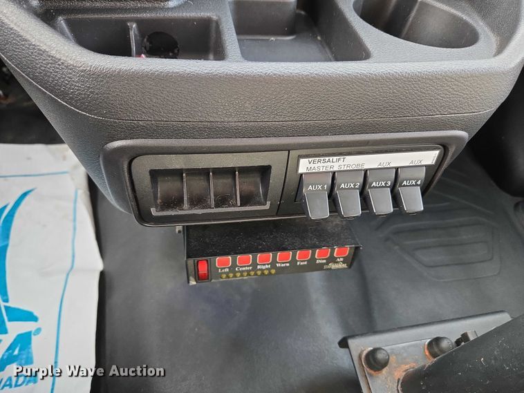 image for item ET1124 2019 Ford Transit 350 van with bucket lift