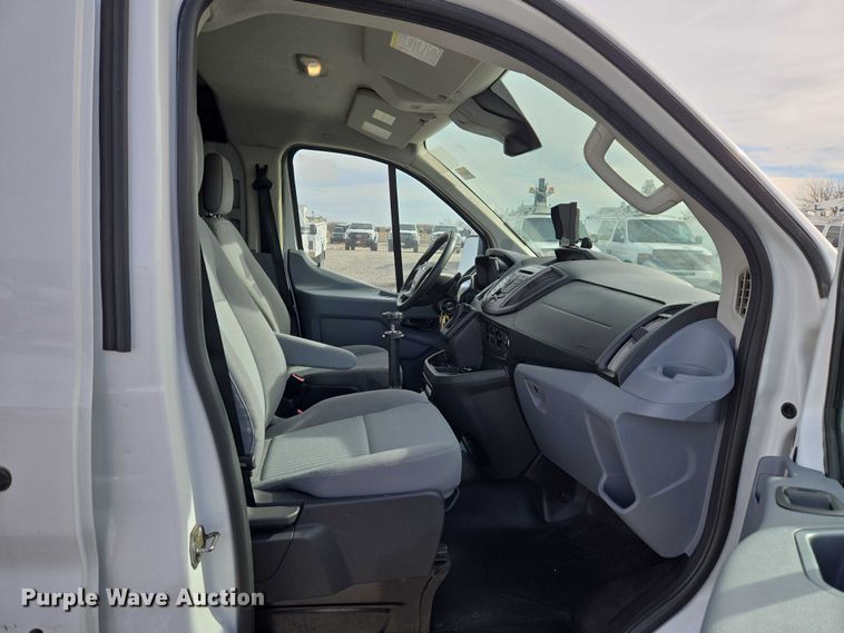 image for item ET1124 2019 Ford Transit 350 van with bucket lift