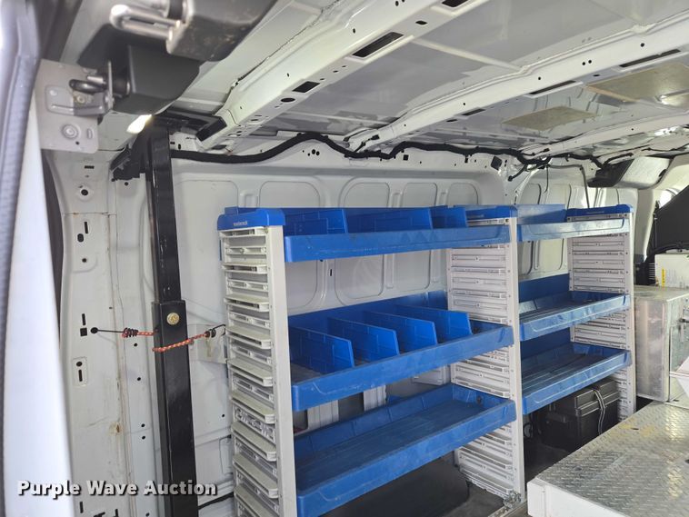 image for item ET1124 2019 Ford Transit 350 van with bucket lift