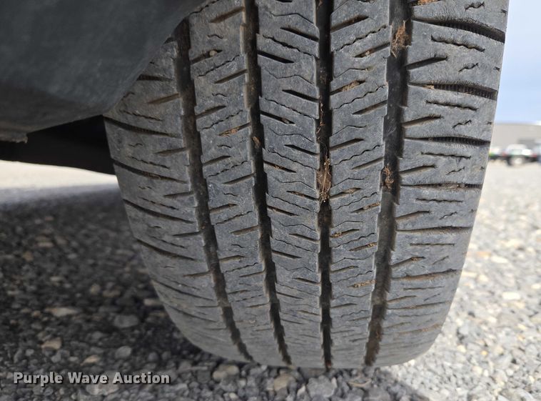 image for item ET1124 2019 Ford Transit 350 van with bucket lift