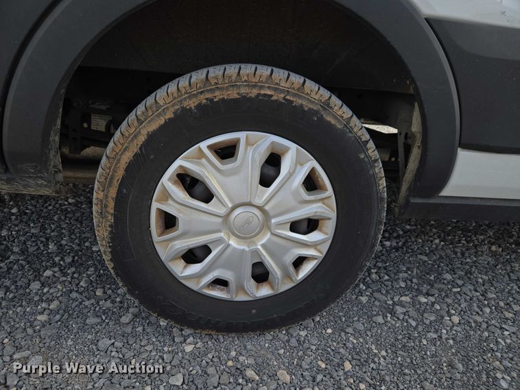 image for item ET1124 2019 Ford Transit 350 van with bucket lift