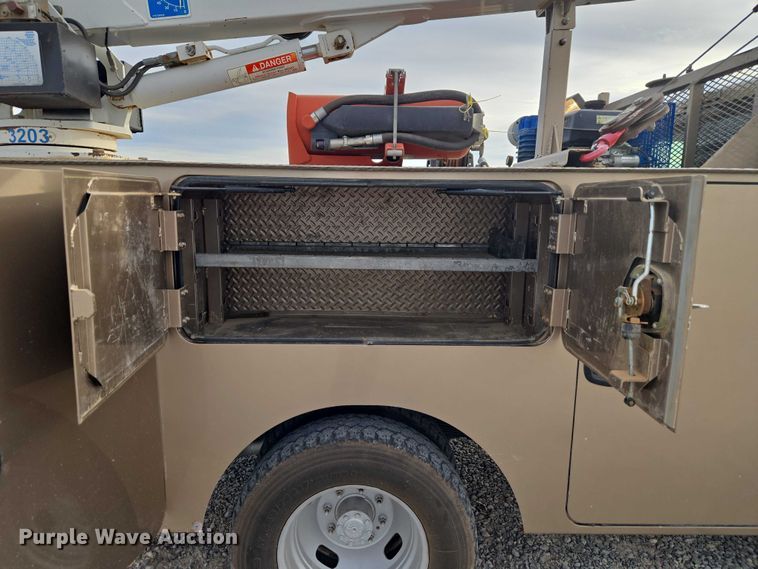 image for item ET1126 2012 Ford F350 Ext. Cab utility bed pickup truck