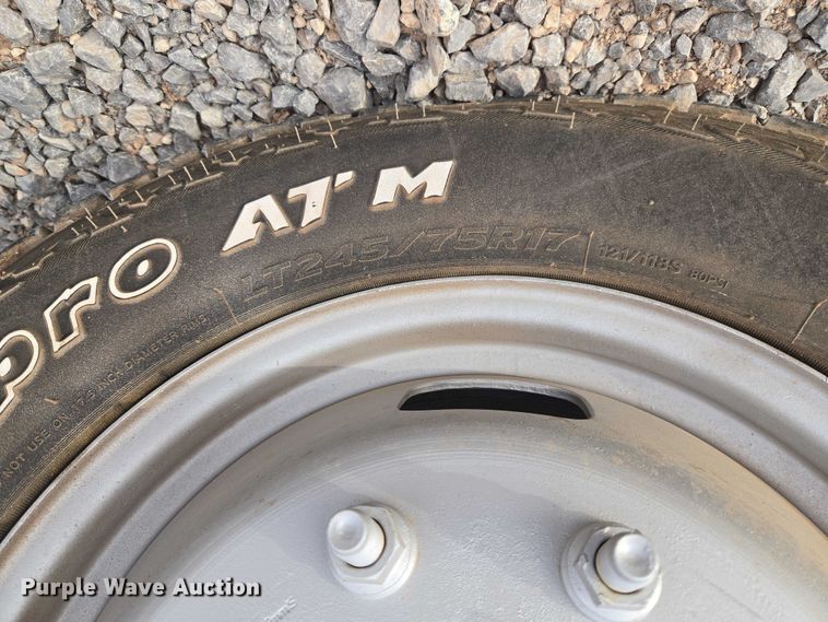 image for item ET1126 2012 Ford F350 Ext. Cab utility bed pickup truck