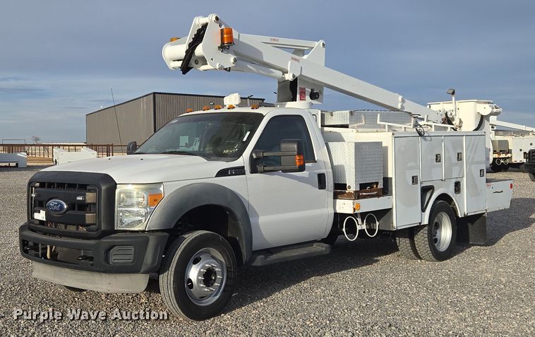 image for item ET1127 2012 Ford F550 Super Duty XL bucket truck