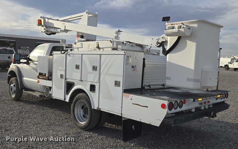 image for item ET1127 2012 Ford F550 Super Duty XL bucket truck