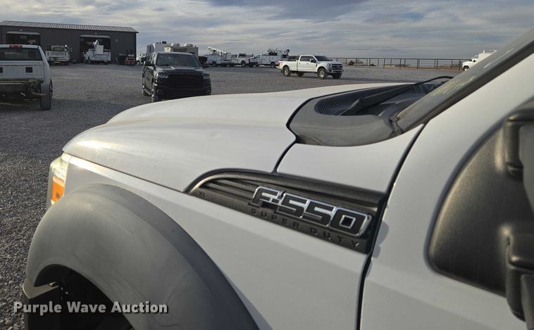 image for item ET1127 2012 Ford F550 Super Duty XL bucket truck