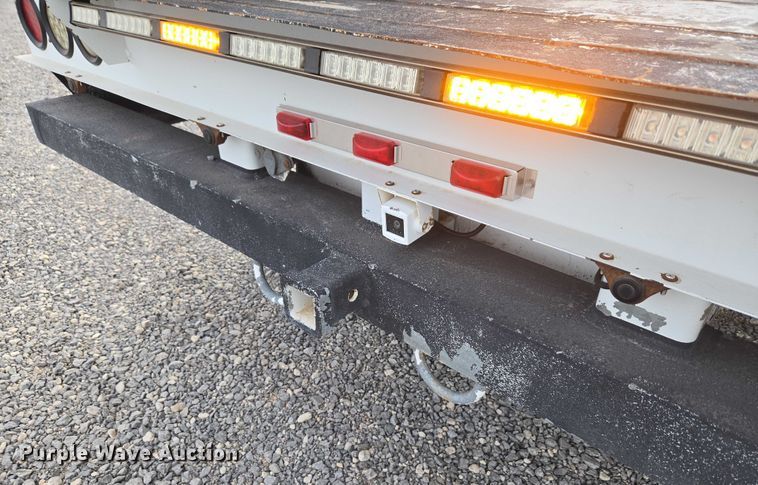 image for item ET1127 2012 Ford F550 Super Duty XL bucket truck