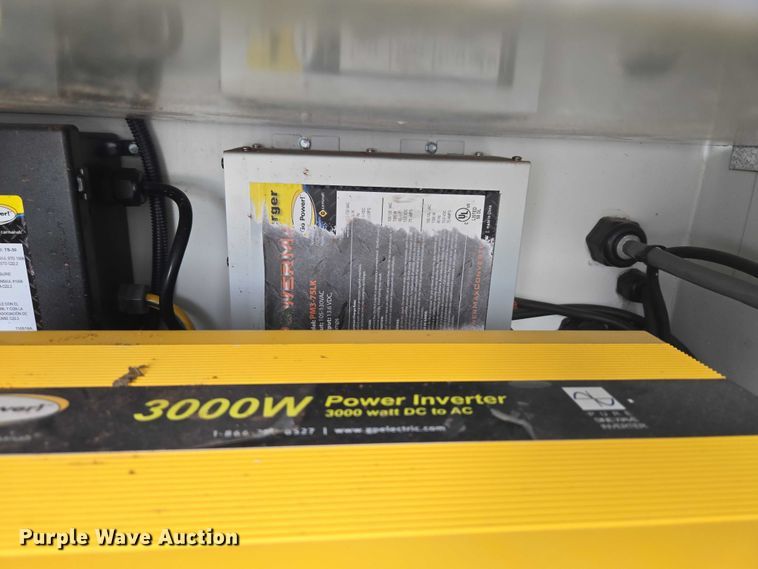 image for item ET1127 2012 Ford F550 Super Duty XL bucket truck