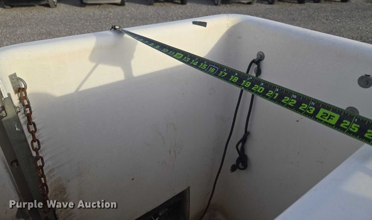 image for item ET1127 2012 Ford F550 Super Duty XL bucket truck