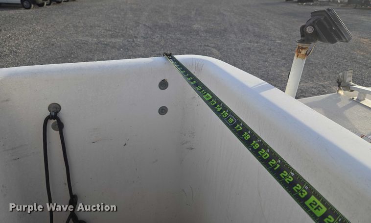 image for item ET1127 2012 Ford F550 Super Duty XL bucket truck