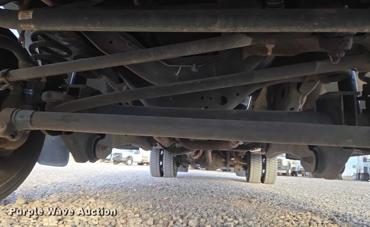 image for item ET1127 2012 Ford F550 Super Duty XL bucket truck