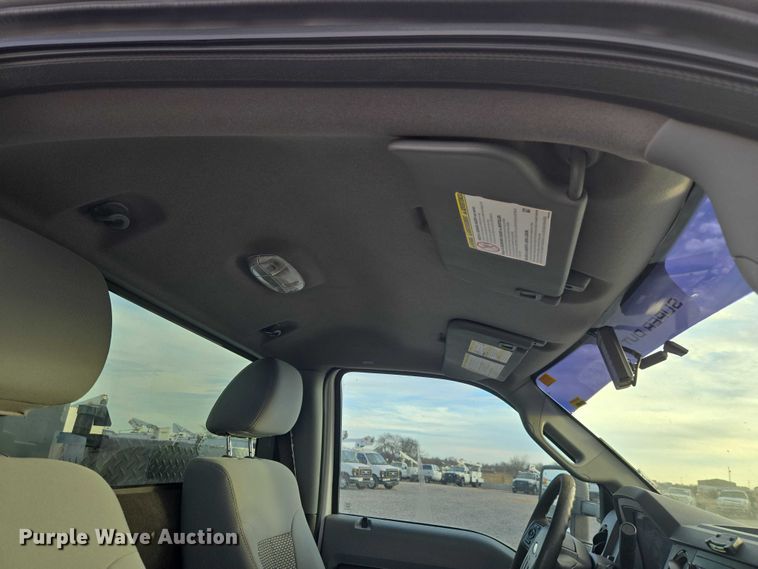 image for item ET1127 2012 Ford F550 Super Duty XL bucket truck