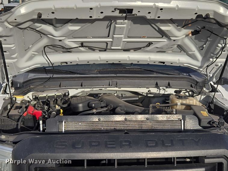 image for item ET1127 2012 Ford F550 Super Duty XL bucket truck