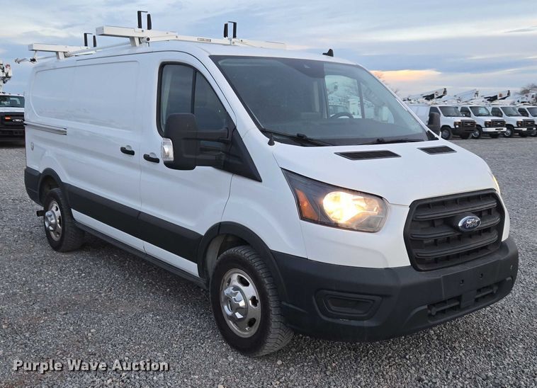 image for item ET1128 2020 Ford Transit van