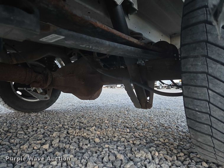 image for item ET1128 2020 Ford Transit van