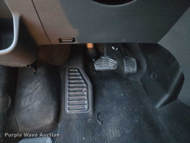 image for item ET1128 2020 Ford Transit van