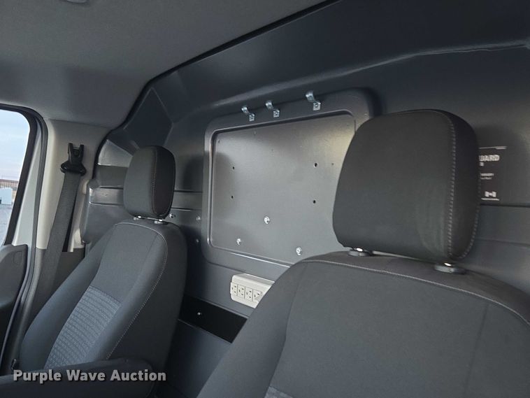 image for item ET1128 2020 Ford Transit van