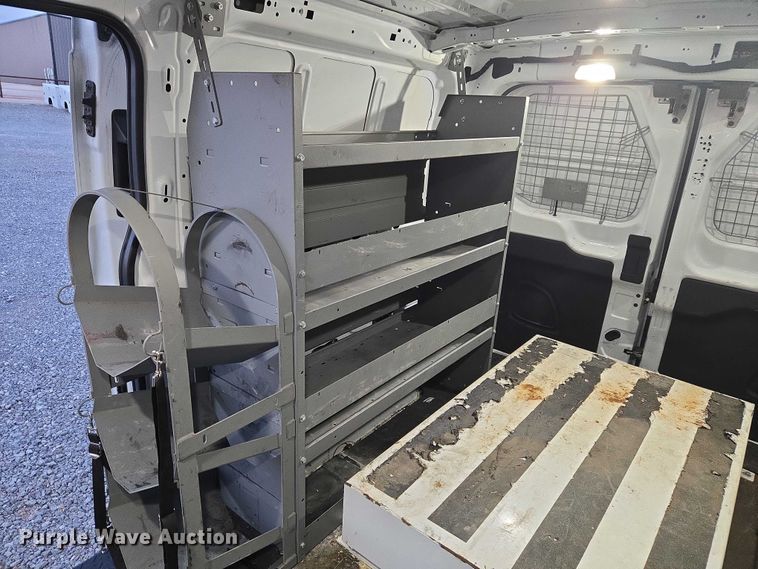 image for item ET1128 2020 Ford Transit van