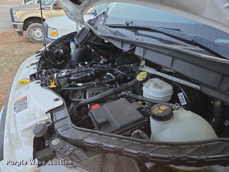 image for item ET1128 2020 Ford Transit van