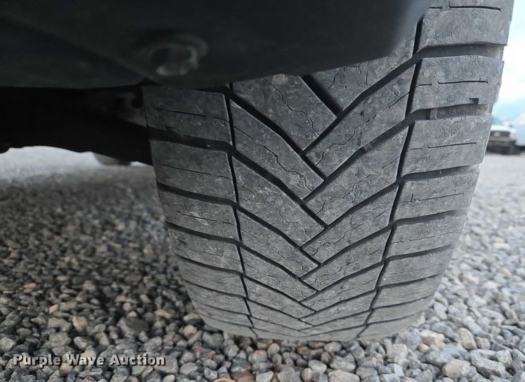 image for item ET1128 2020 Ford Transit van