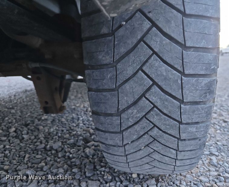 image for item ET1128 2020 Ford Transit van