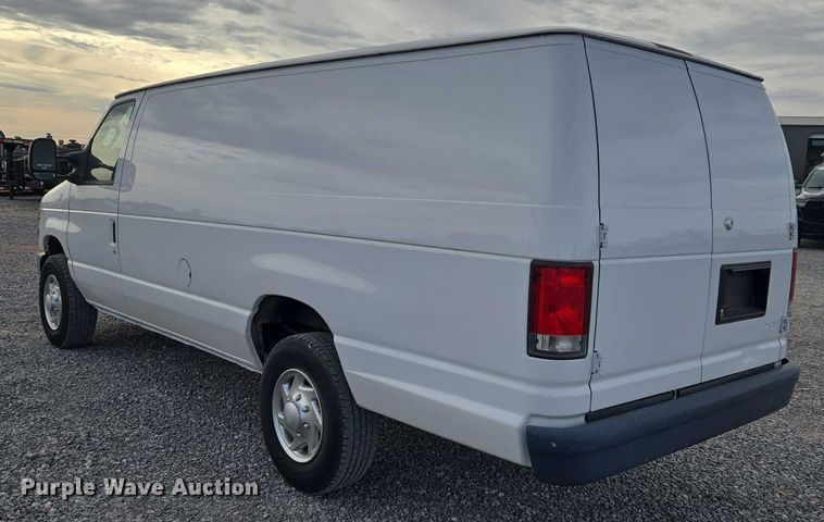 image for item ET1130 2013 Ford E350 van