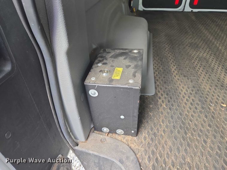 image for item ET1130 2013 Ford E350 van