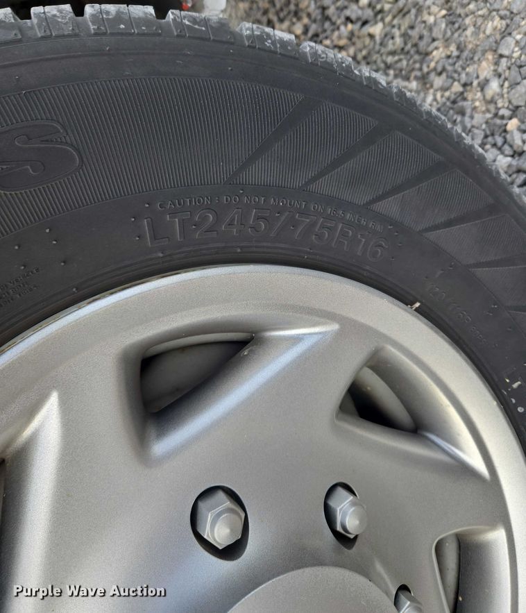 image for item ET1130 2013 Ford E350 van