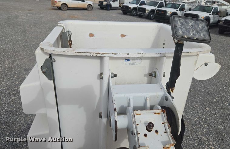 image for item ET1132 2012 Ford F550 Super Duty XL bucket truck